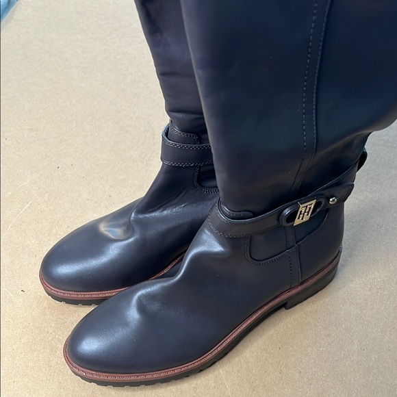 NWOT Tommy Hilfiger Knee High Boots, Greyish Brown, 8.5 - Picture 6 of 15
